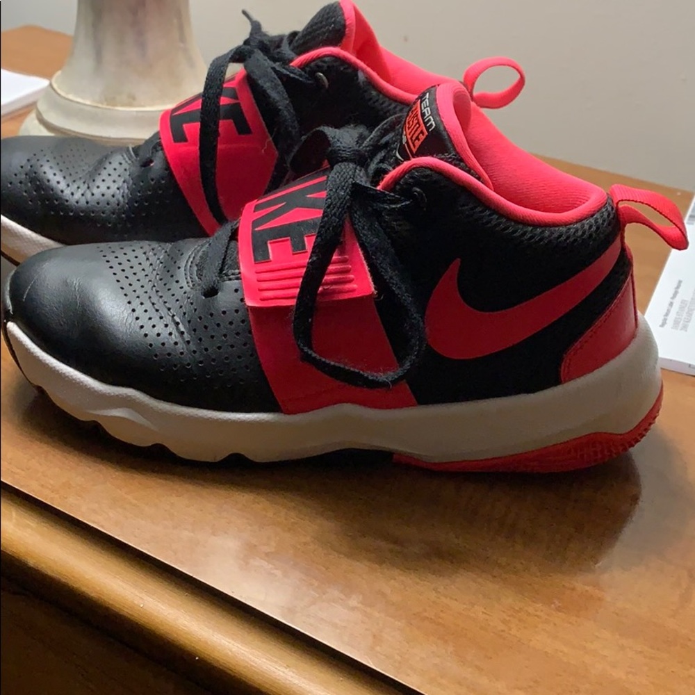 Girls Nike shoes